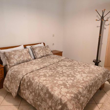 קאלאבאקה Economy Central Residence מראה חיצוני תמונה